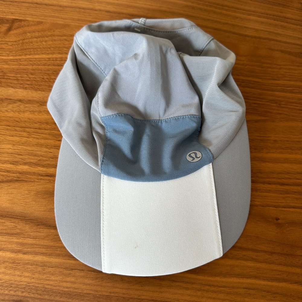Lululemon Athletica Blue and Grey Women’s Hat